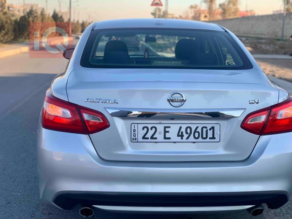 Nissan Altima